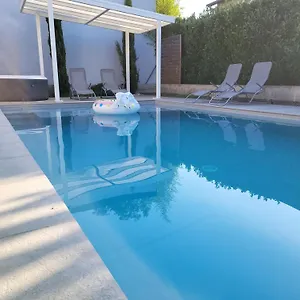 https://escapade-relaxante.hotels-rhonealpes.com